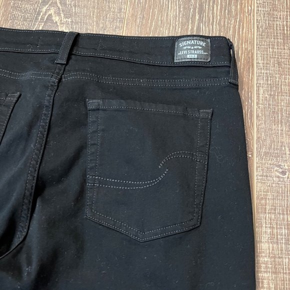 Levi Strauss Signature Straight Leg Black Jeans - Size 14 - Picture 4 of 9